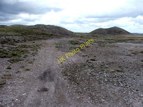 Photo 6"x4" Disused Pits on Great Pinseat (2) Whaw c2007