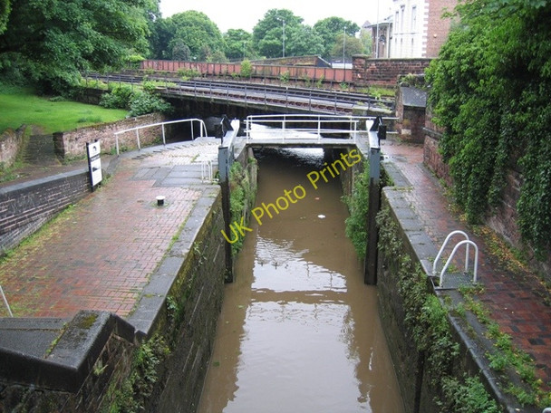 Photo 6"x4" Bottom lock on the Northgate flight Chester c2008