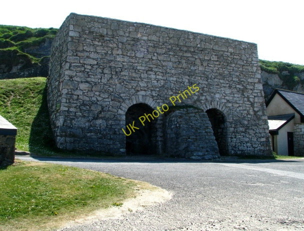 Photo 6"x4" Lime kilns, Ballintoy harbour Ballintoy c2008