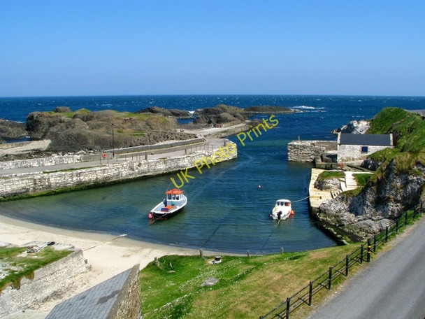 Photo 6"x4" Ballintoy harbour Ballintoy c2008
