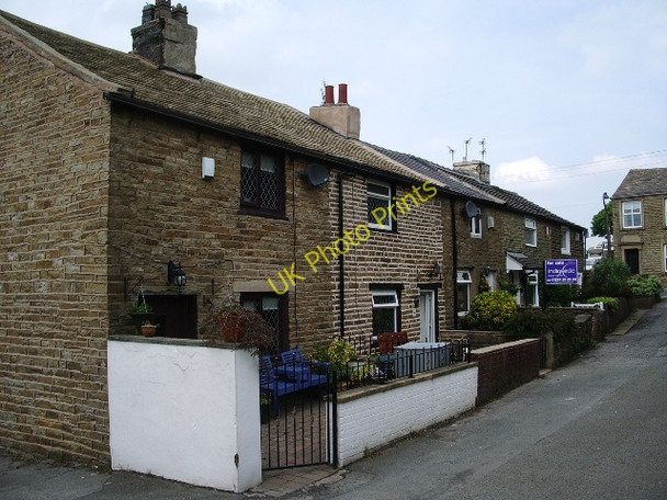 Photo 6"x4" Terraced housing, in Belthorn Darwen c2008
