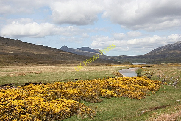 Photo 6"x4" River Loanan Inchnadamph c2008