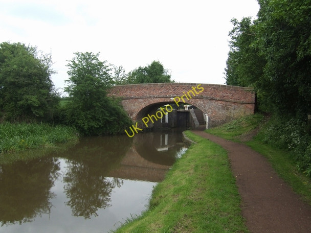Photo 6"x4" Worcester & Birmingham Canal - Bridge 52 Bromsgrove c2008