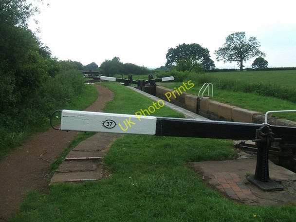 Photo 6"x4" Worcester & Birmingham Canal - Lock 37 Bromsgrove c2008