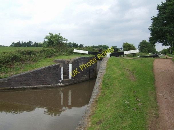 Photo 6"x4" Worcester & Birmingham Canal - Lock 55 Upper Gambolds c2008