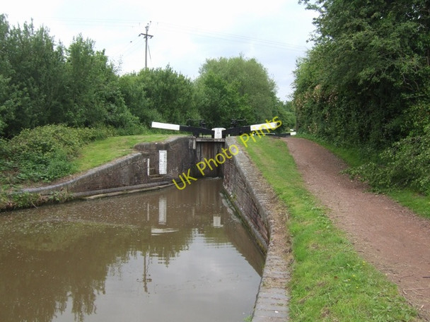 Photo 6"x4" Worcester & Birmingham Canal - Lock 53 Upper Gambolds c2008
