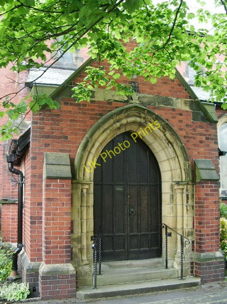 Photo 6"x4" The Parish Church of St Cuthbert, Burnley, Porch Brierfield c2008