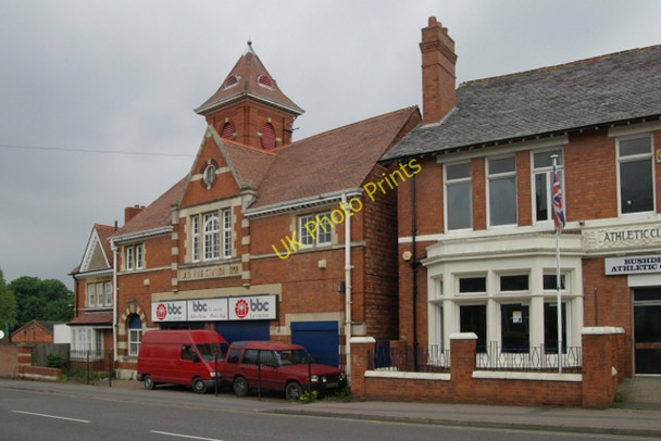 Photo 6"x4" Rushden old fire station Rushden\/SP9566 c2008