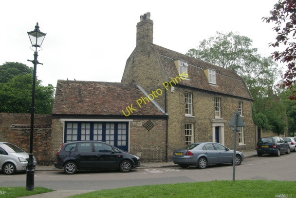 Photo 6"x4" Ely old fire station Ely\/TL5480 c2008