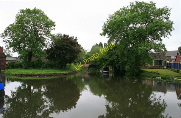 Photo 6"x4" The Derby Canal Long Eaton c2008