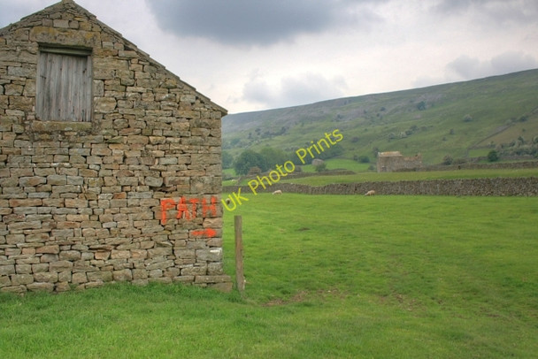 Photo 6"x4" Barn on Footpath to Fremlington Edge Fremington\/SE0499 c2008