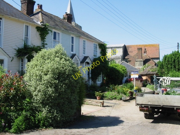Photo 6"x4" Houses off Vicarage Lane Elham c2008