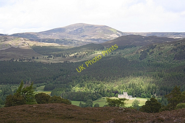 Photo 6"x4" Invercauld House and Culardoch from Carn nan Sgliat Castleton\/NO1591 c2008