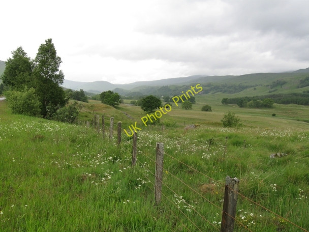 Photo 6"x4" View up Glen Dochart to west Auchlyne c2008