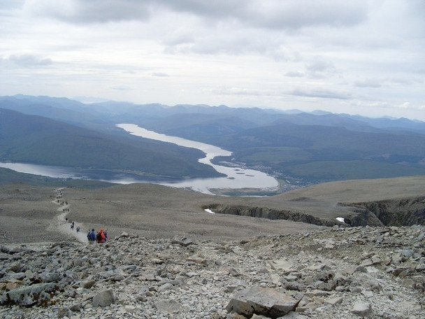 Photo 6"x4" The path to the Ben Ben Nevis c2008