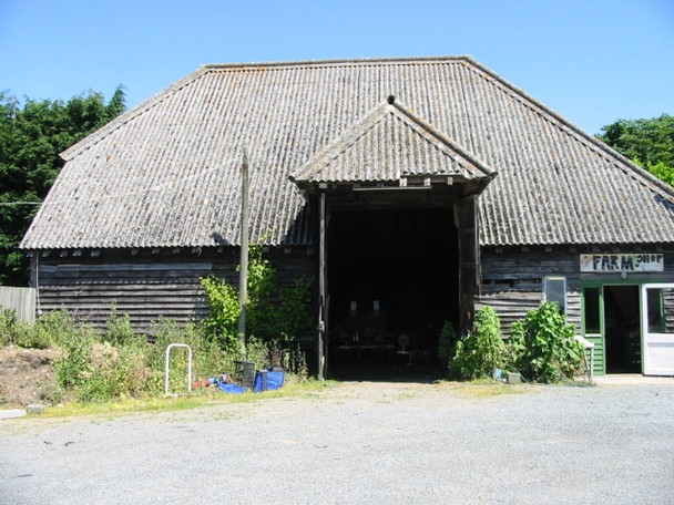 Photo 6"x4" Barn and farm shop at Parsonage Farm Elmstone\/TR2560 c2008