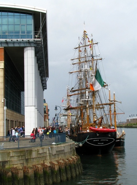 Photo 6"x4" The 'Jeanie Johnston', Belfast Belfast c2008