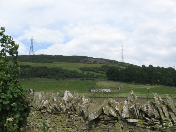 Photo 6"x4" Farmland, buildings, Scotson Hill beyond Bonnyton\/NO3338 c2008
