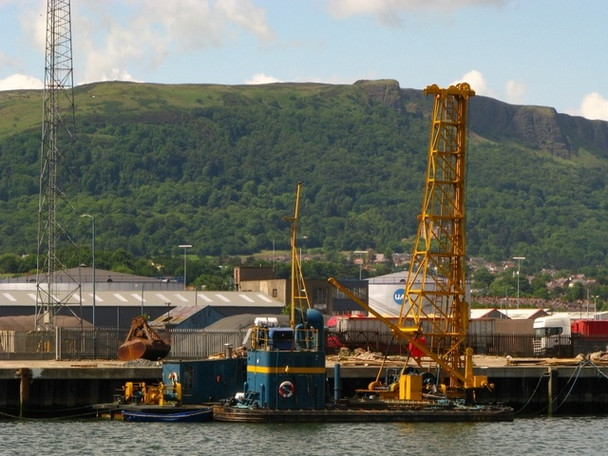 Photo 6"x4" Floating crane, Barnett dock, Belfast Belfast c2008