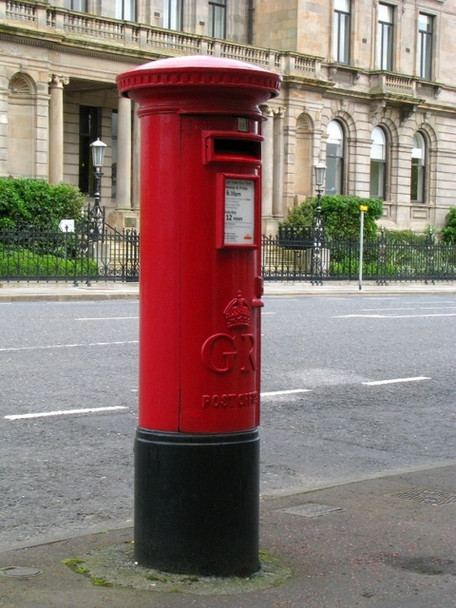 Photo 6"x4" George V postbox, Corporation Square, Belfast Belfast c2008