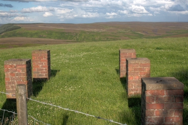 Photo 6"x4" Brick Foundations, Beacon Hill Ingleby Cross c2008