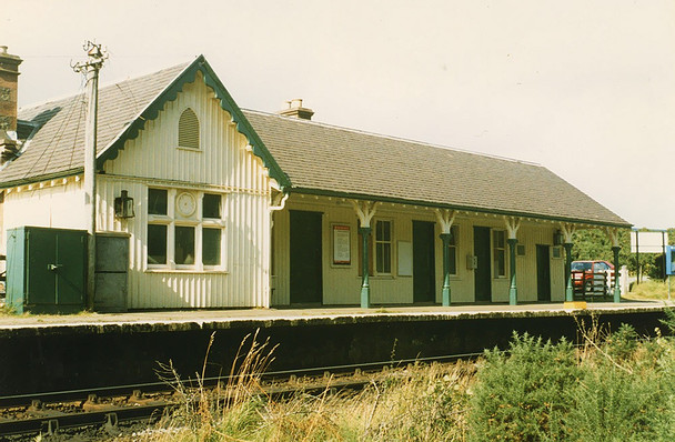Photo 6"x4" Plockton railway station in 1987 Di\u00f9rinis c1987