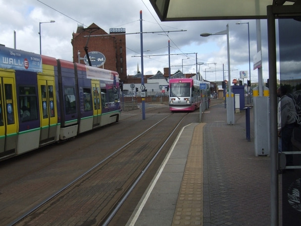 Photo 6"x4" Trams at 'The Royal' Wolverhampton c2008