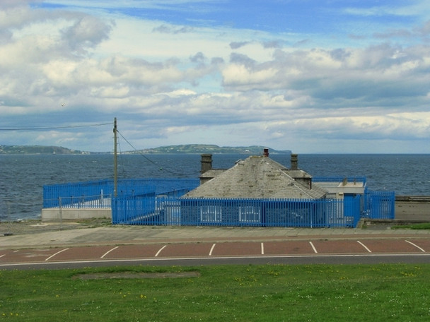 Photo 6"x4" Sewage pumping station, Luke's Point, Bangor Bangor\/J5081 c2008