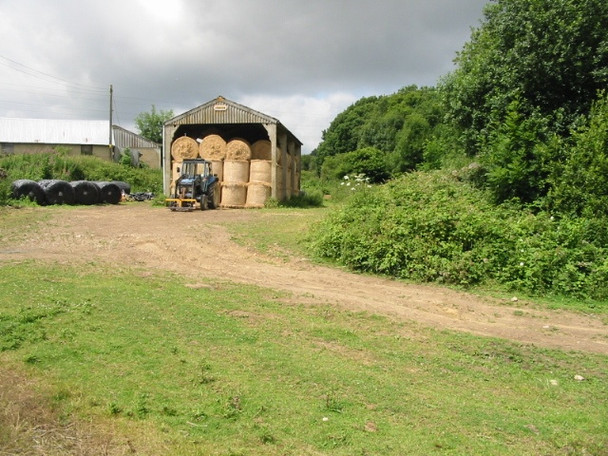 Photo 6"x4" Farm buildings on Attwater Farm Crit Hall c2008