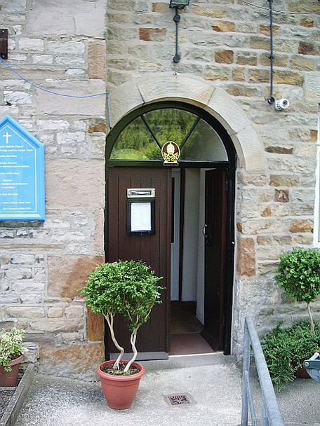 Photo 6"x4" St Joseph's Catholic Church, Kirkby Lonsdale, Doorway Kirkby Lonsdale c2008