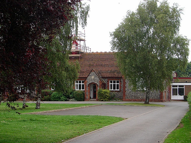 Photo 6"x4" Ickleford School Hitchin c2008