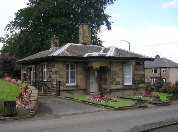 Photo 6"x4" Ravensknowle Park Lodge - Wakefield Road Huddersfield c2008