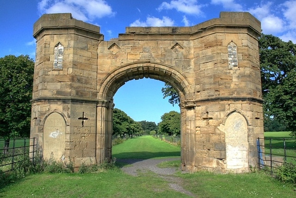 Photo 6"x4" Gatehouse, Kirkleatham Hall Stables Redcar\/NZ6124 c2008
