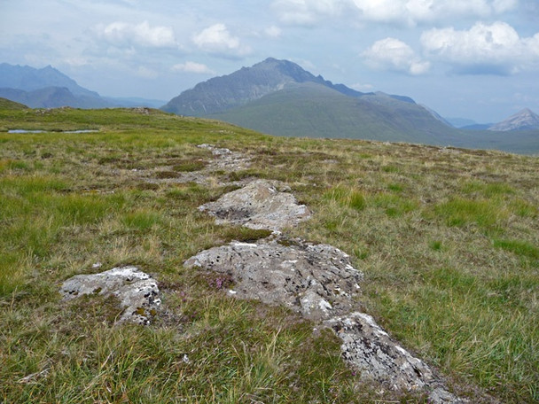 Photo 6"x4" The summit of Ben Meabost Glasnakille c2008