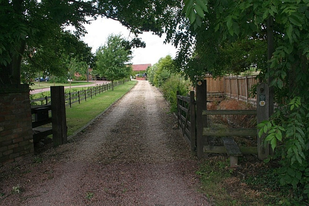 Photo 6"x4" Entrance to Whiteacres Guarlford c2008