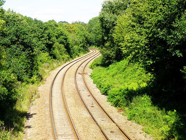 Photo 6"x4" Gloucester to Swindon Railway Line Chalford\/SO8902 c2008