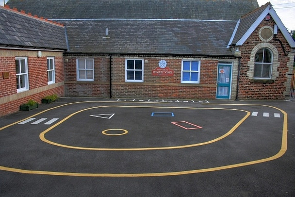 Photo 6"x4" Osmotherley Primary School Osmotherley c2008