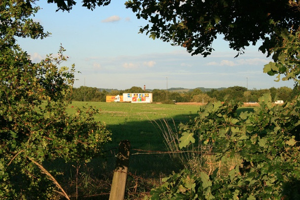 Photo 6"x4" A Window on The M1 Long Eaton c2008
