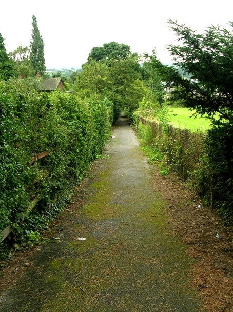 Photo 6"x4" Footpath - Bolling Road, Ben Rhydding Ilkley c2008