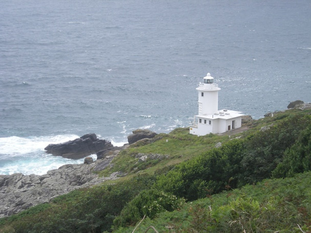 Photo 6"x4" Tater-du lighthouse Lamorna c2008
