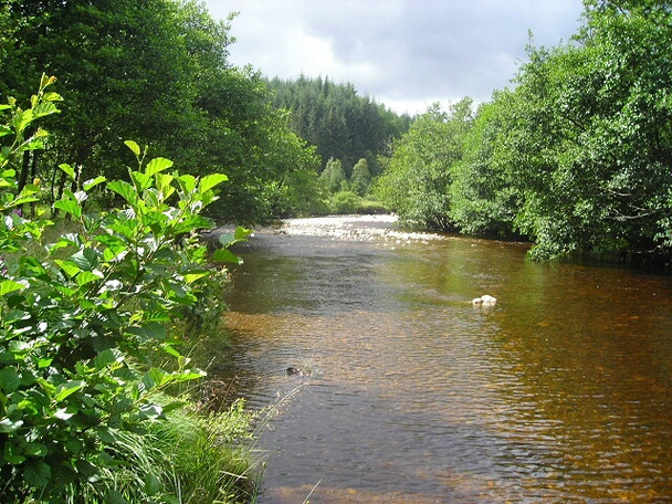 Photo 6"x4" Callop River Glenfinnan c2008