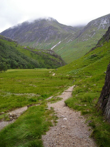 Photo 6"x4" Glen Nevis Meall Cumhann c2008