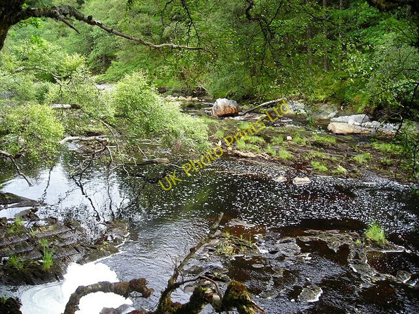 Photo 6"x4" The Cour, Leanachan Forest Alltour c2007