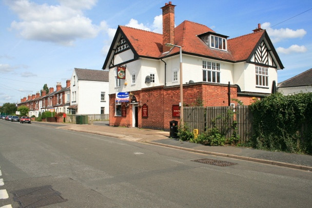 Photo 6"x4" The Boat and Horses Beeston\/SK5236 c2008