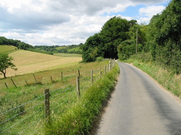 Photo 6"x4" Looking West along Lowslip Hill Church Hougham c2008