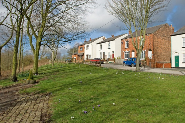 Photo 6"x4" Houses at the end of  Crooke Road Crooke c2008