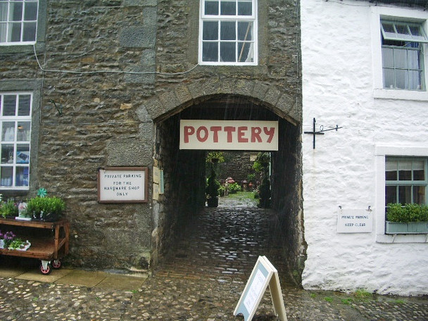 Photo 6"x4" Entrance to the pottery on Main Street Grassington c2008