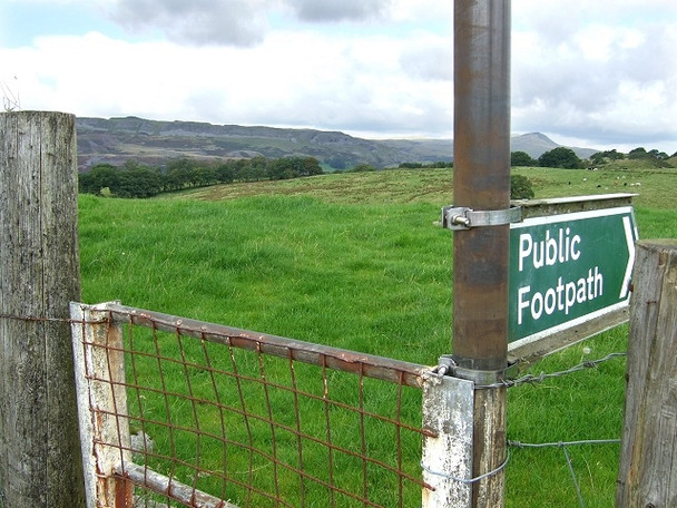 Photo 6"x4" Public Footpath next to Abercraf Relay Coelbren c2008