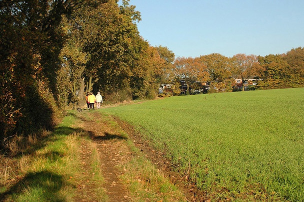 Photo 6"x4" Out for a walk - Shevington Vale Shevington Vale c2005