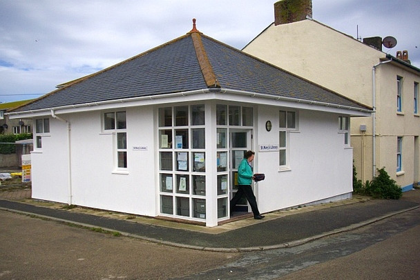 Photo 6"x4" The Library, Hugh Town, St. Mary's Hugh Town c2008